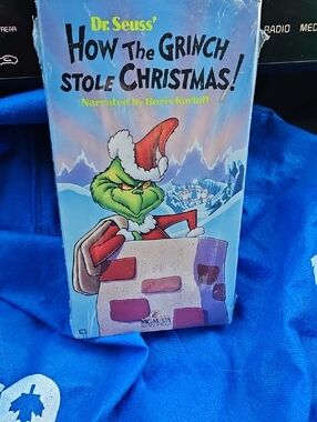 Dr. Seuss The Grinch Stole Christmas VHS Factory Sealed